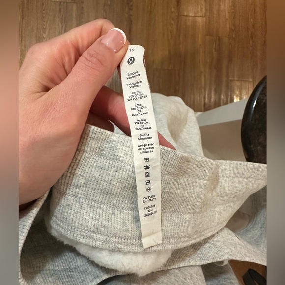Lululemon Scuba High Rise Jogger Sweatpants, Size 10 - Picture 3 of 7